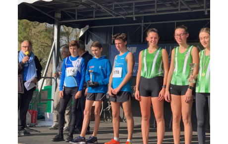 Amboise Cross 4 11 2018